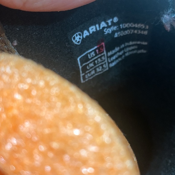 Ariat Girls Cowboy Boots 🤠 - Picture 6 of 6